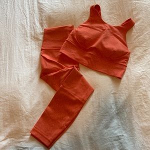 Lululemon Wunder Train set